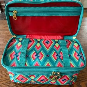 Contents by Allegro makeup organizer bag